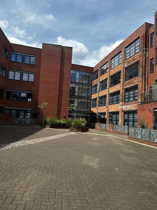 342 Stunning One Bedroom Studio Apartment Birmingham Eksteriør bilde